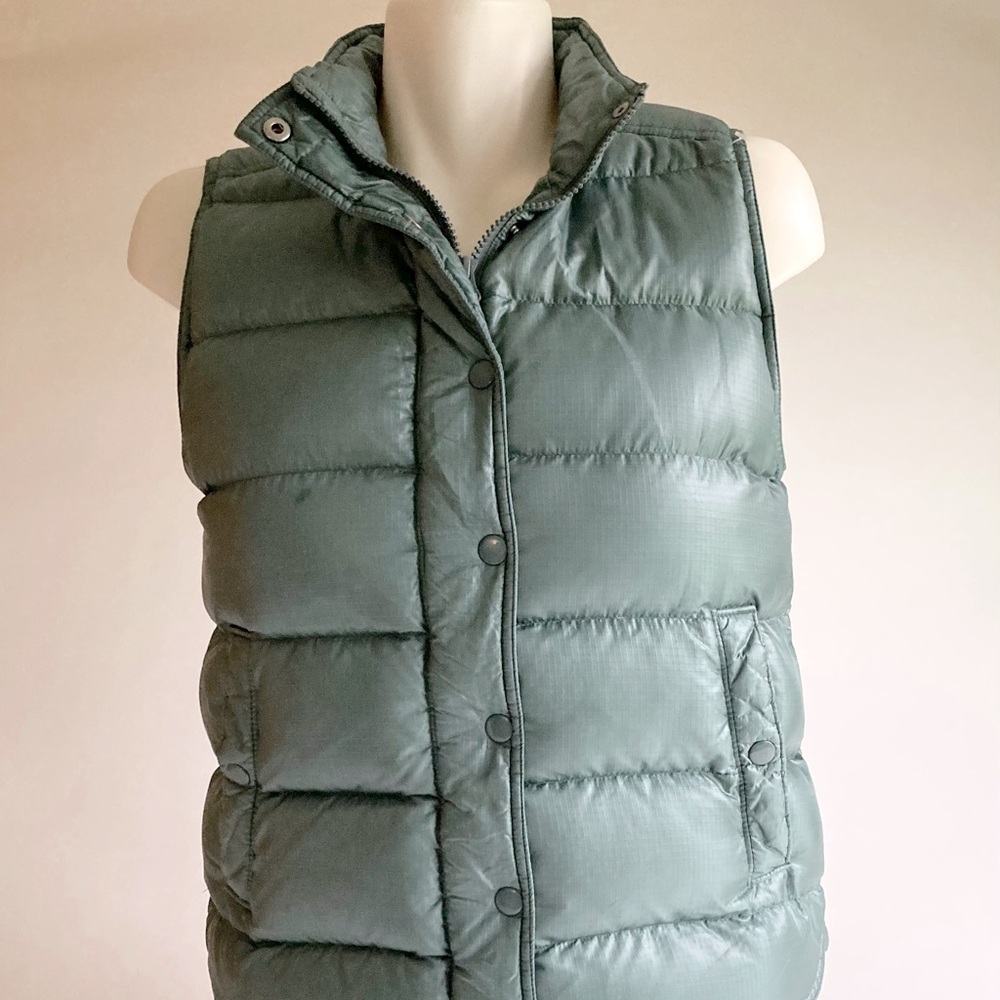 J Crew Grey Blue Nylon Down Puffer Vest size S